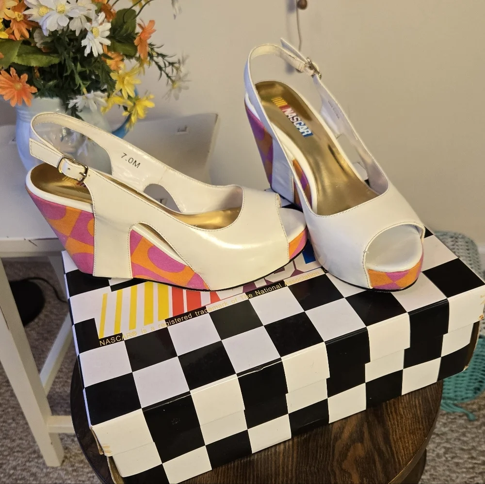 White Patent Leather Wedge with Pink Orange 70's Vibes